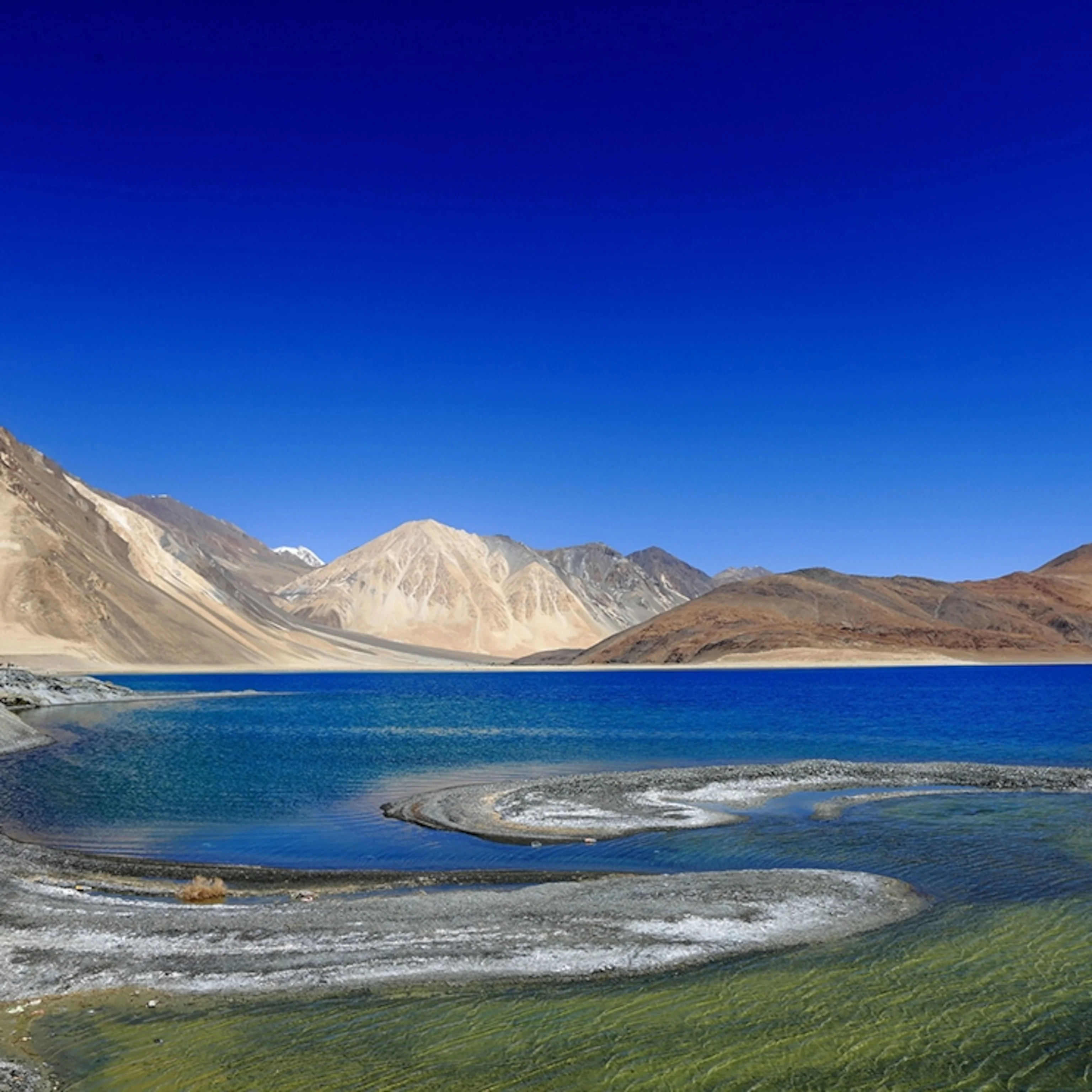 LEH-LADAKH - MANALI BY 4*4 CAR